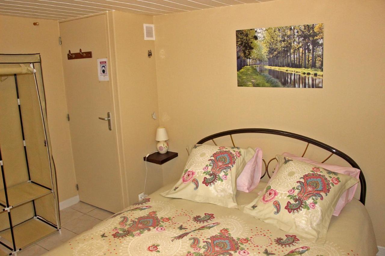 Bed and Breakfast Le Pré de Luceau Blet Exterior foto
